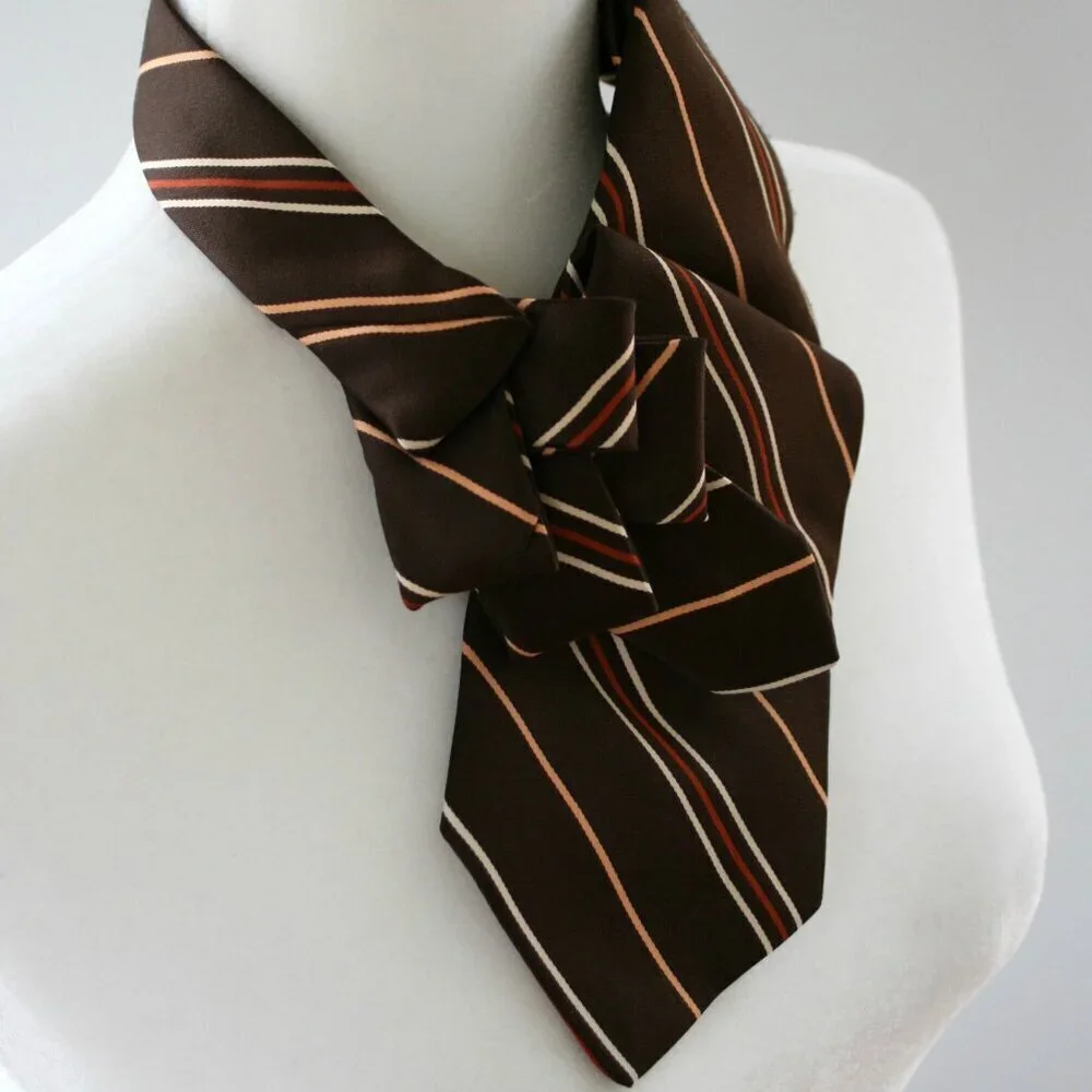 Ogsplosh Women's Necktie Scarf Brown Size Short